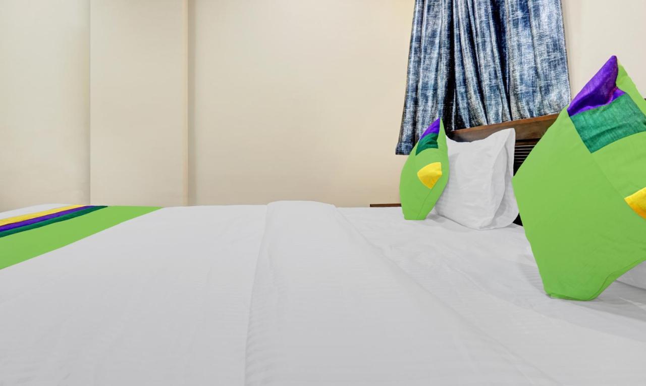 Treebo Tulip Hotell Pune Eksteriør bilde